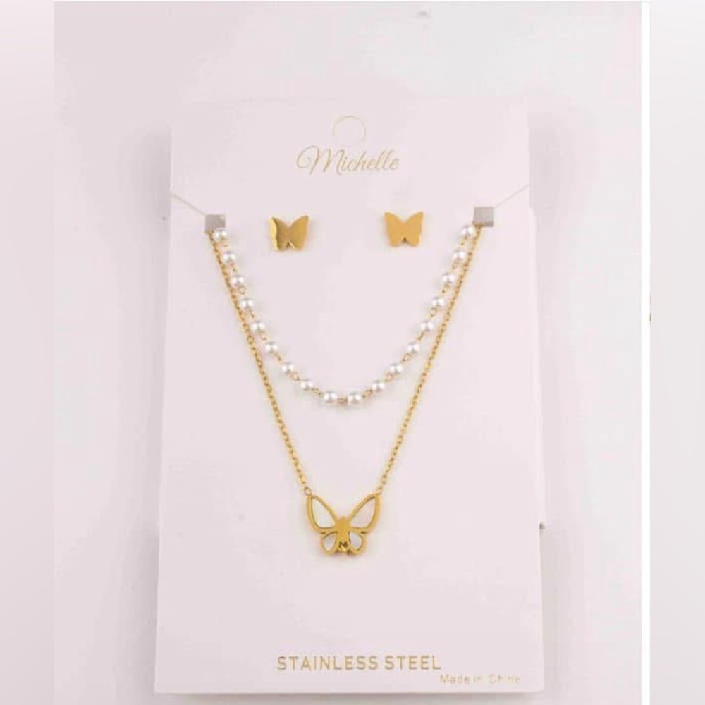 Michelle Gold Butterfly Jewelry Set